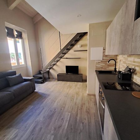 La Casa Di Daniele Lägenhet Albenga Exteriör bild